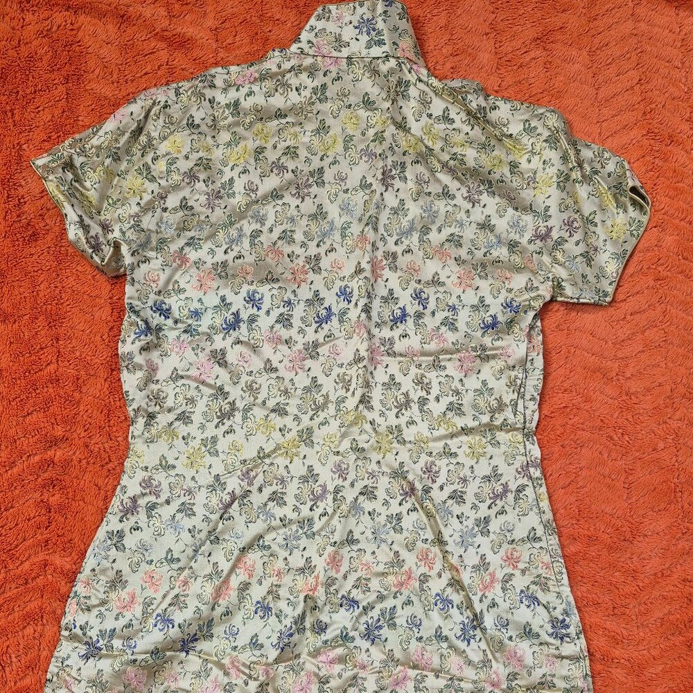 Vintage custom made cheongsam over 50 yrs old.....  Unique formal dressup